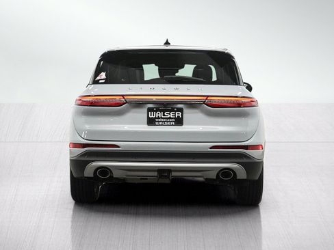 Used 2025 Lincoln Corsair AWD w/ Towing Package image 5