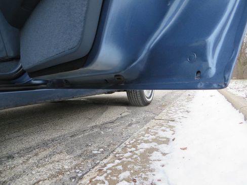 Used 1998 Buick Le Sabre Custom w/ Headliner Lighting Pkg image 24