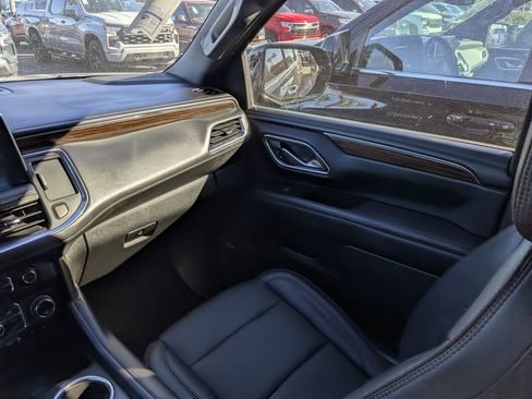 Used 2024 Chevrolet Suburban High Country w/ Max Trailering Package image 20