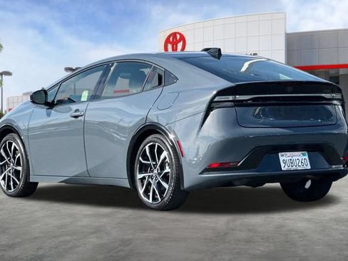 Certified 2024 Toyota Prius Prime FWD image 7