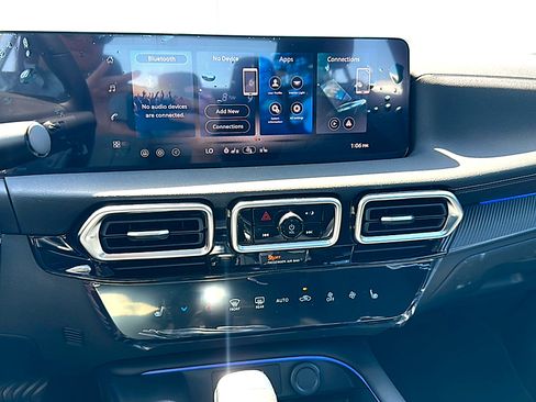 New 2026 Nissan Sentra SV w/ SV Convenience Package image 21