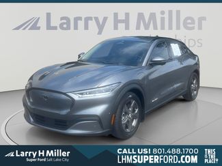 Used 2021 Ford Mustang Mach-E Select w/ Comfort/Technology Package AWD/4WD video 1