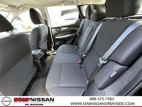 Certified 2022 Nissan Rogue Sport S image 8