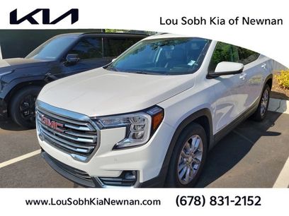 Used 2022 GMC Terrain SLT w/ Infotainment Package II