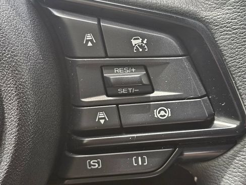 Used 2025 Subaru Forester Premium AWD/4WD image 26