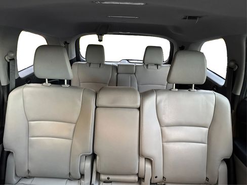Used 2018 Honda Pilot EX-L image 17
