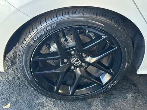 Used 2022 Honda Civic Sport image 4