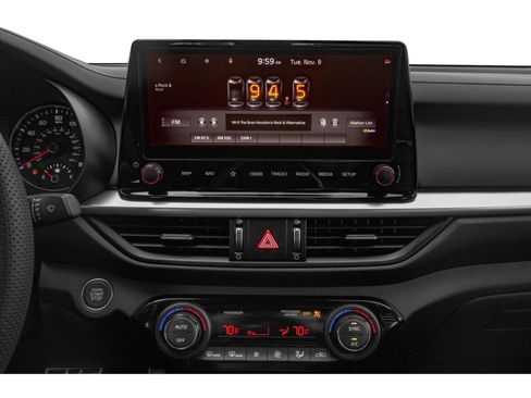 Used 2024 Kia Forte GT-Line image 10