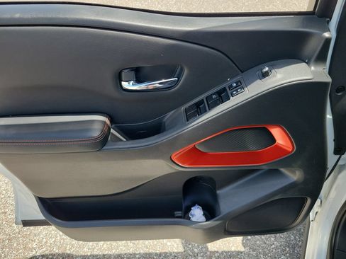 Certified 2022 Nissan Frontier Pro-X RWD image 12