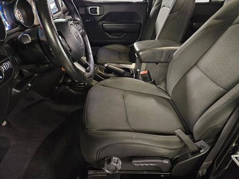 Used 2020 Jeep Gladiator Sport w/ Quick Order Package 24S image 14