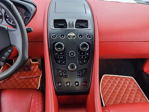 Used 2014 Aston Martin Vanquish Coupe RWD image 23