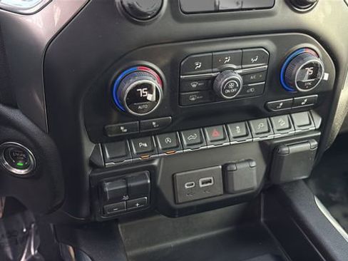 Used 2020 Chevrolet Silverado 1500 LT Trail Boss image 30