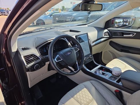 Used 2024 Ford Edge Titanium AWD/4WD image 11