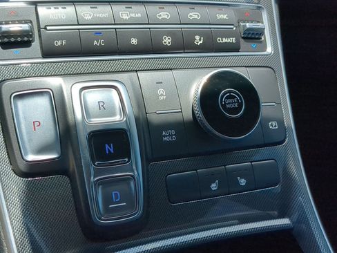 Used 2023 Hyundai Santa Fe SEL FWD image 20