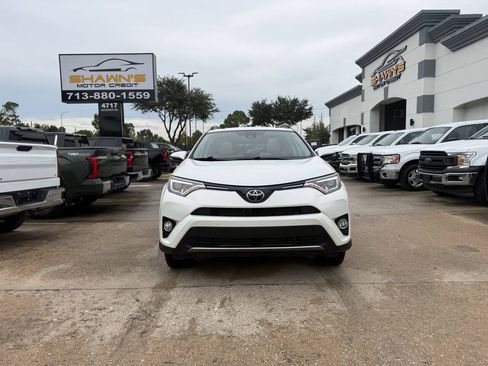 Used 2017 Toyota RAV4 Limited w/ Carpet Mat Package AWD/4WD image 41