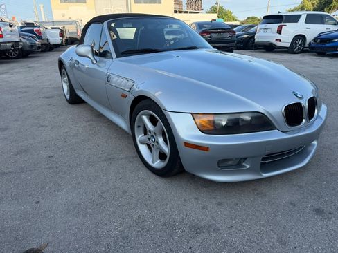 Used 1998 BMW Z3 2.8 RWD image 3