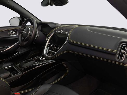 Used 2023 Aston Martin DBX 707 image 32