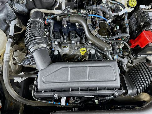 Used 2025 Ford Bronco Sport Outer Banks AWD/4WD image 31