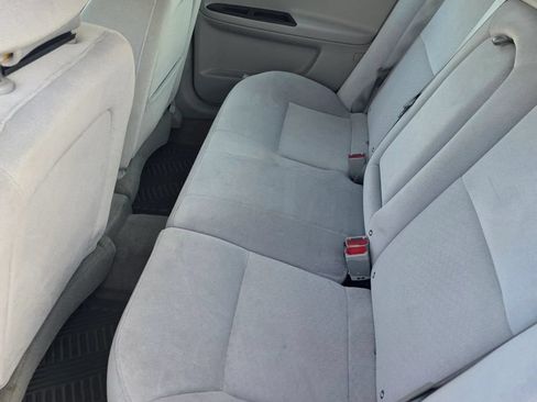 Used 2012 Chevrolet Impala LT FWD image 9