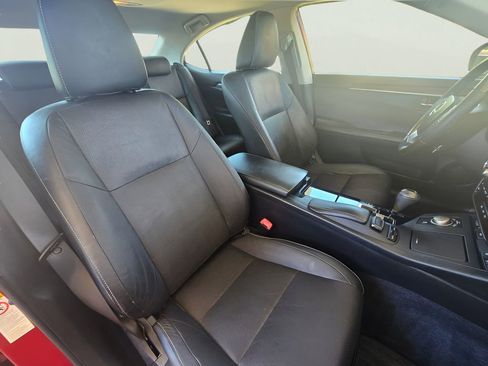 Used 2015 Lexus ES 350 w/ Luxury Package FWD image 3
