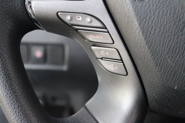 Used 2021 Nissan Murano S FWD image 16
