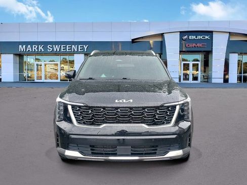Used 2025 Kia Sorento S FWD image 2