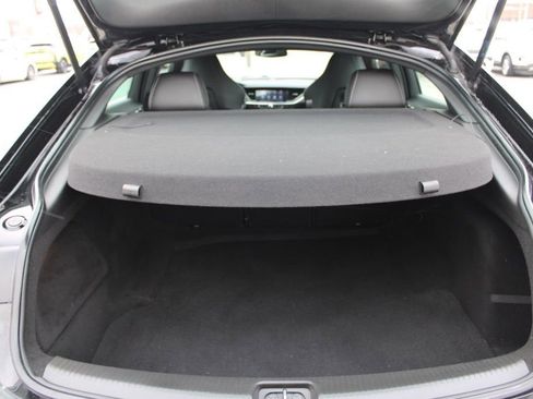 Used 2018 Buick Regal GS w/ Driver Confidence Package #2 image 10