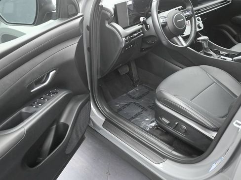Used 2025 Hyundai Tucson SEL FWD image 10
