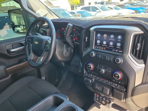 Used 2022 Chevrolet Silverado 2500 LT w/ All Star Edition image 8