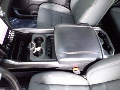 Used 2019 RAM 1500 Big Horn image 34