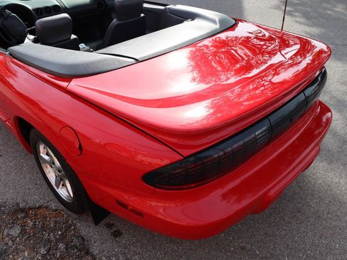 Used 1997 Pontiac Firebird Formula w/ Opt Pkg image 5