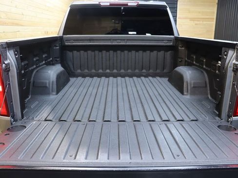 Used 2021 Chevrolet Silverado 1500 Custom AWD/4WD image 24