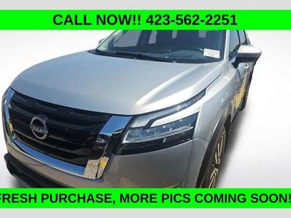 Used 2024 Nissan Pathfinder Platinum