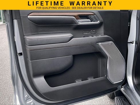 Used 2024 Chevrolet Silverado 1500 High Country AWD/4WD image 19
