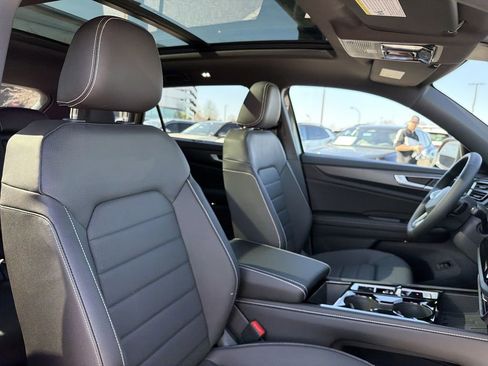 New 2026 Volkswagen Atlas Cross Sport SEL R-Line AWD/4WD image 19