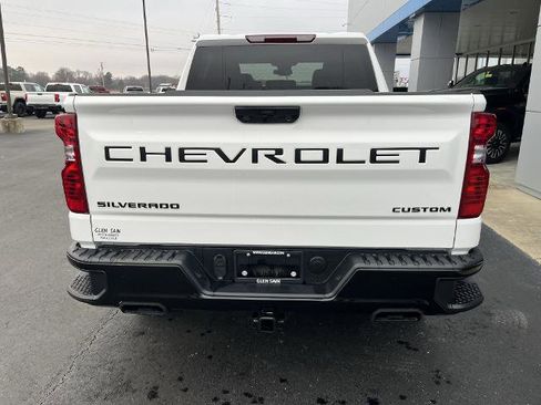 New 2026 Chevrolet Silverado 1500 Custom Trail Boss w/ Dark Appearance Package image 9