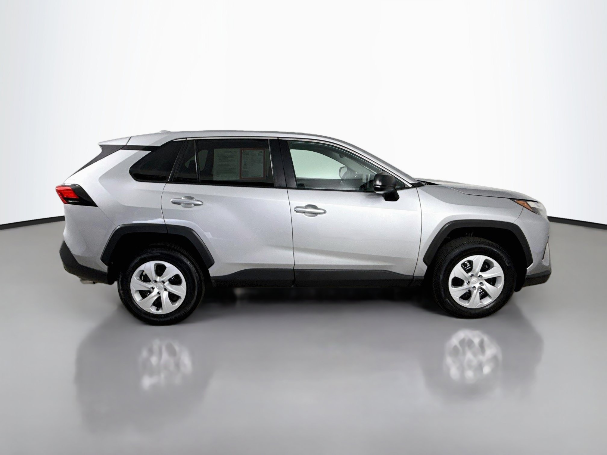 Certified 2025 Toyota RAV4 LE AWD/4WD image 9
