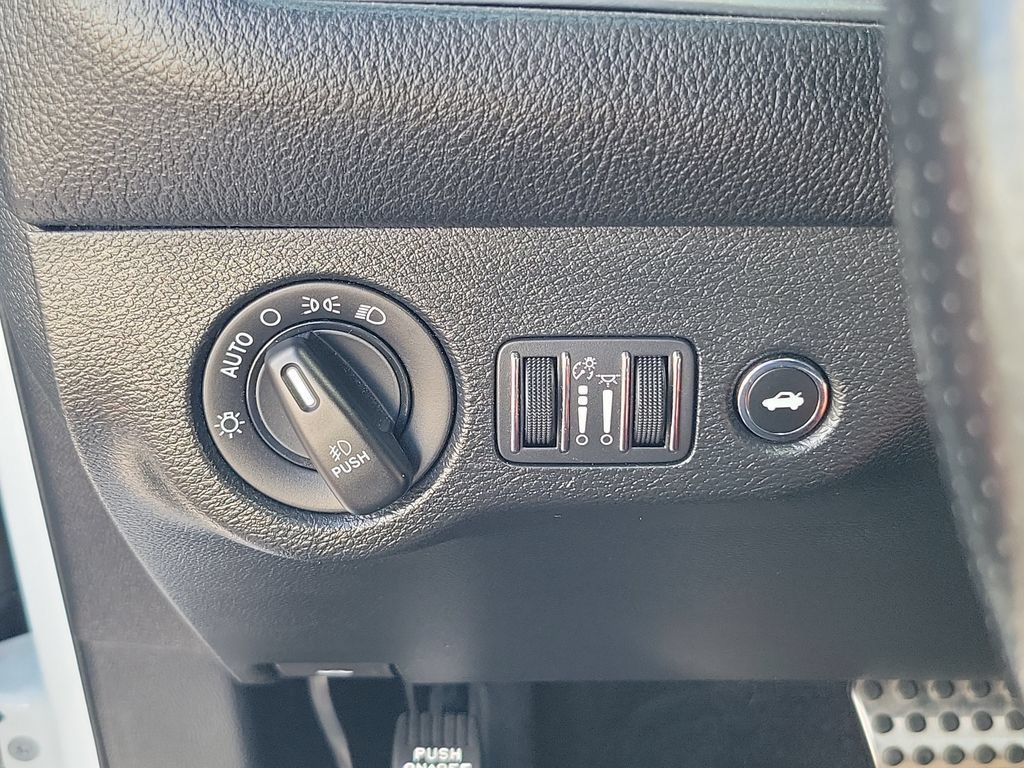 Used 2019 Dodge Challenger GT w/ Plus Package RWD image 16
