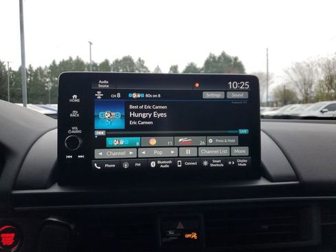 Used 2025 Honda Pilot EX-L image 19