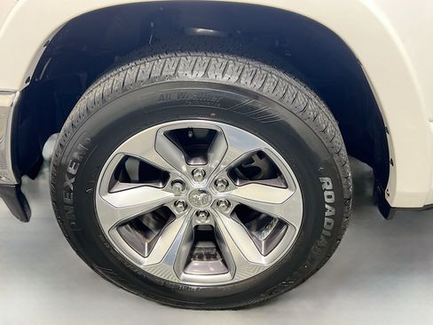 Used 2019 RAM 1500 Limited image 13