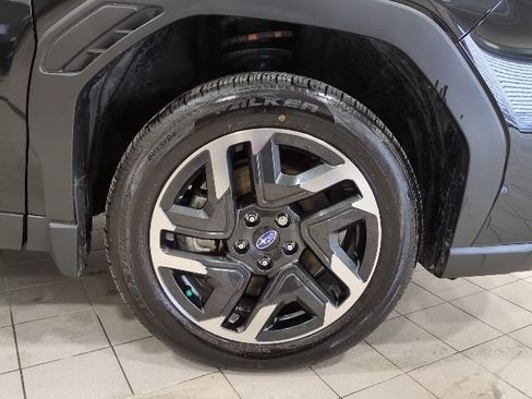 Certified 2025 Subaru Forester Limited image 23