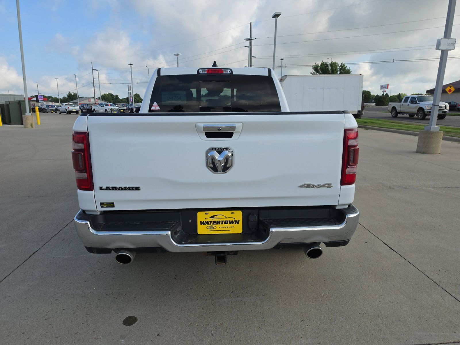 Used 2022 RAM 1500 Laramie AWD/4WD image 7