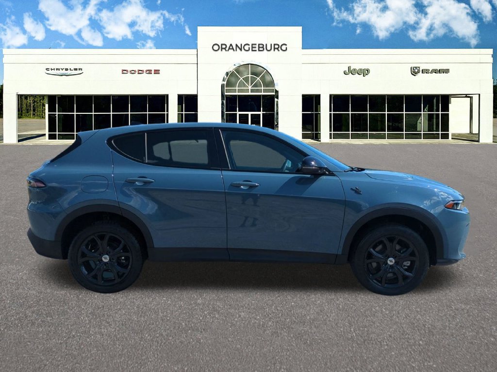 Used 2024 Dodge Hornet GT w/ GT Blacktop Package AWD/4WD image 9