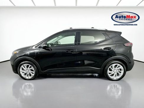 Used 2023 Chevrolet Bolt EUV LT w/ Driver Confidence Package FWD image 8