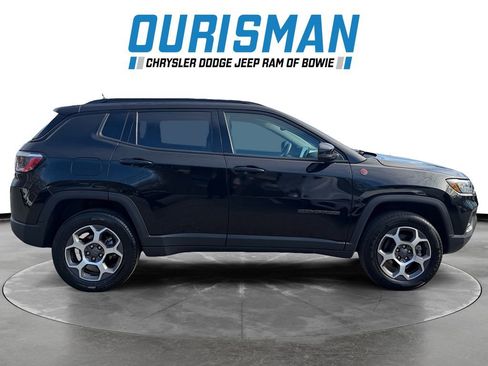 Used 2022 Jeep Compass Trailhawk image 7