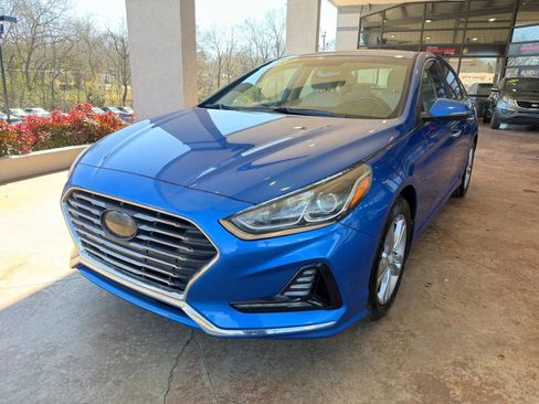 Used 2018 Hyundai Sonata SEL w/ Winter Weather Package image 3
