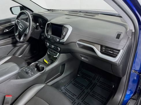 Used 2022 GMC Terrain SLT w/ Infotainment Package II image 31