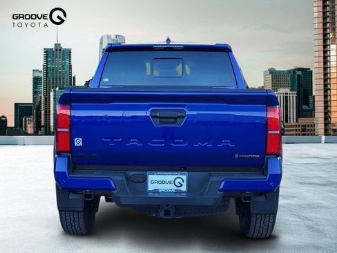 Used 2025 Toyota Tacoma TRD Off-Road w/ TRD Off Road Upgrade Package image 5