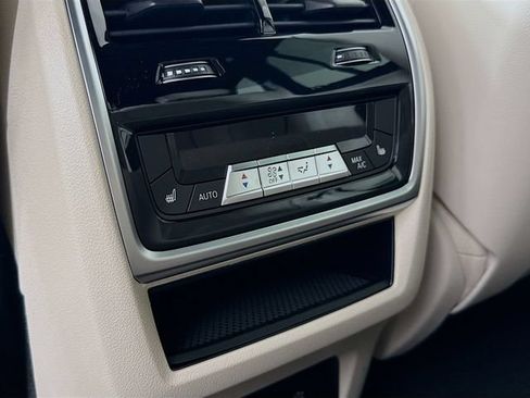 New 2026 BMW X5 xDrive50e AWD/4WD image 27