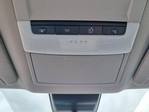 Used 2024 Nissan Altima 2.5 SV FWD image 18